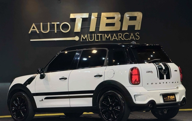 imagem-https://www.socarrao.com.br/sc-vehicle-images-prod/790630/1770418257478-1_015358.jpg