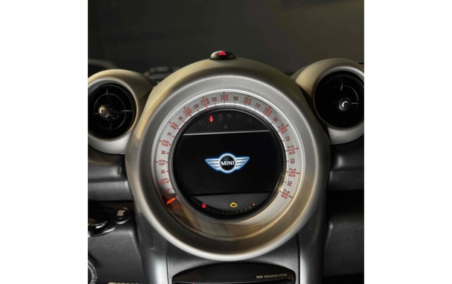 imagem-https://www.socarrao.com.br/sc-vehicle-images-prod/790630/1770418257479-1_015401.jpg