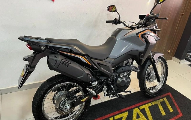 imagem-https://www.socarrao.com.br/sc-vehicle-images-prod/795441/1780932541188-7759777_1_B_2db5c4b930.jpeg