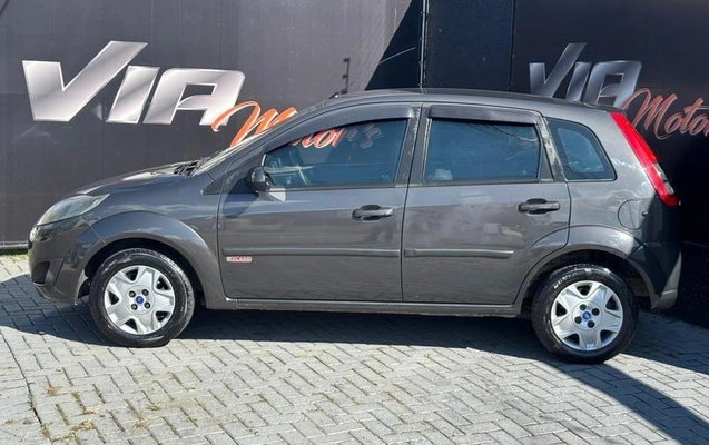 imagem-https://www.socarrao.com.br/sc-vehicle-images-prod/795518/1789999564377-7790206_3_B_b823347c01.jpeg