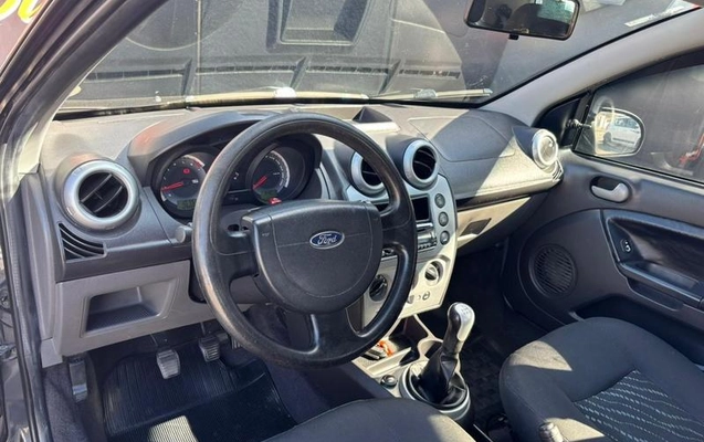 imagem-https://www.socarrao.com.br/sc-vehicle-images-prod/795518/1789999564386-7790206_1_B_9a387c2c5c.jpeg