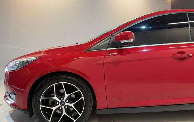 imagem-https://www.socarrao.com.br/sc-vehicle-images-prod/795847/1770473657995-003_b025015a14eca10051a5e60dcddac9f0.jpeg