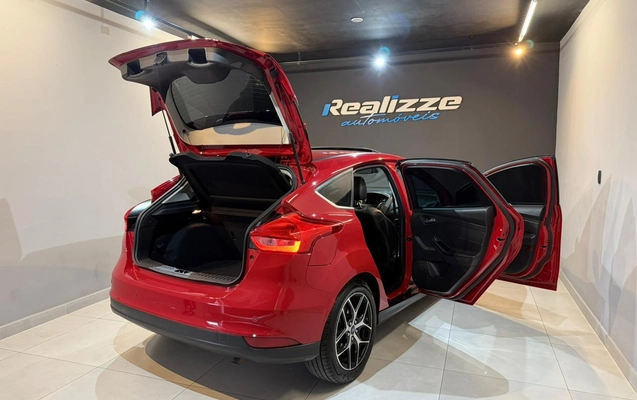 imagem-https://www.socarrao.com.br/sc-vehicle-images-prod/795847/1770473658000-003_4e2c1b0d3e5fadca4950cbfd41ced1de.jpeg