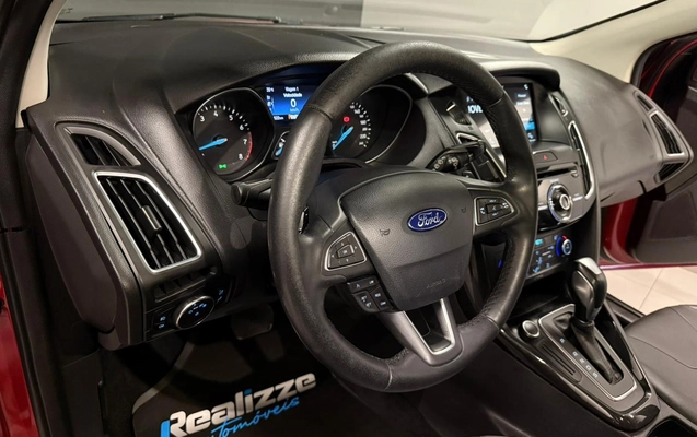 imagem-https://www.socarrao.com.br/sc-vehicle-images-prod/795847/1770473658002-003_8badf6fe66ce0e622ec7e37153970d39.jpeg