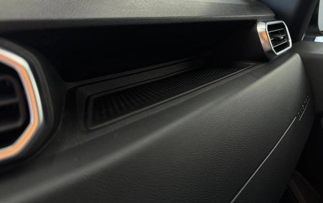 imagem-https://www.socarrao.com.br/sc-vehicle-images-prod/796200/1787774143536-7791161_3_B_8f57b61dcc.jpeg