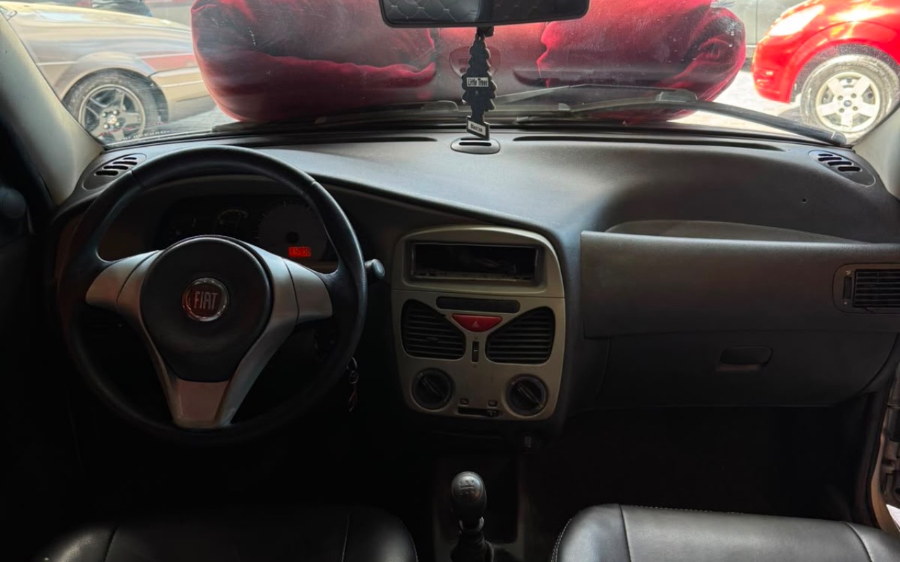 imagem-https://www.socarrao.com.br/sc-vehicle-images-prod/796456/1788196690957-MTZkZjNkMzEtYWY2NS00MzBhLWJiMWMtOGQ1NmVlMzUzNmI5LmpwZWc.jpeg