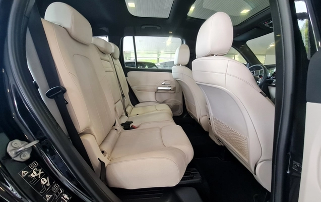 imagem-https://www.socarrao.com.br/sc-vehicle-images-prod/797017/1789560727176-RspRoUv3sFoGbBhWeMT9inbFDmuaSFVJ.jpg