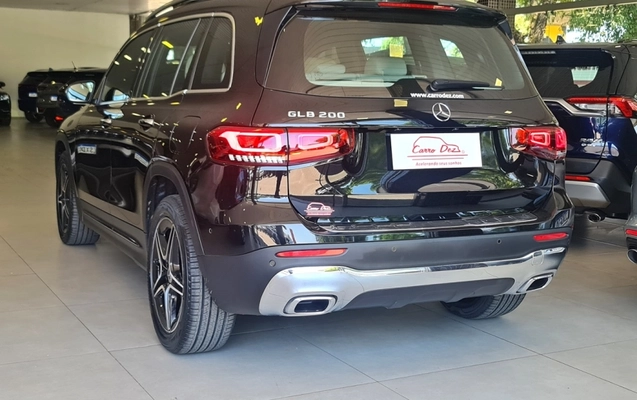 imagem-https://www.socarrao.com.br/sc-vehicle-images-prod/797017/1789560727178-vPygsj7Hh2D88JyE7gLmpTSp6ZsEZNTa.jpg