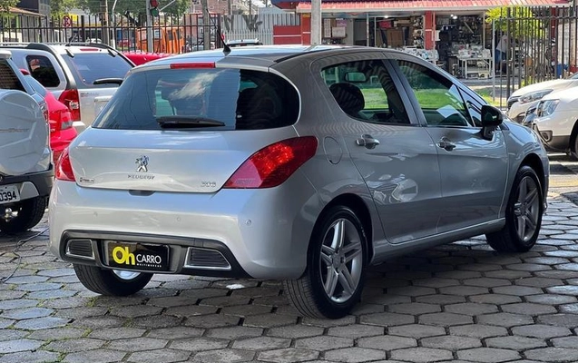 imagem-https://www.socarrao.com.br/sc-vehicle-images-prod/797181/1790685868646-7791611_13_B_38c04ba6b9.jpeg
