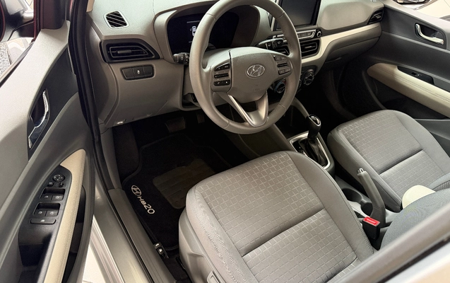 imagem-https://www.socarrao.com.br/sc-vehicle-images-prod/797281/1770493063263-MjAyNjAyMDRfMTYwODMzODM5X2lPUy5qcGc.jpg