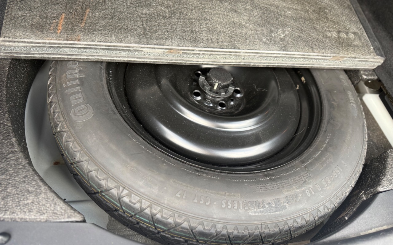 imagem-https://www.socarrao.com.br/sc-vehicle-images-prod/797535/1770506362164-SU1HXzgyODEuanBlZw.jpeg