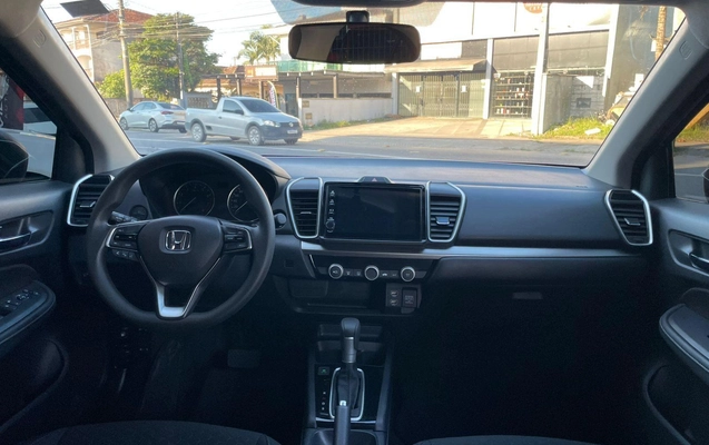 imagem-https://www.socarrao.com.br/sc-vehicle-images-prod/803734/1770639646687-5f309f5dfcfe4322b1d4b1a231313e72_1770639534084.jpeg