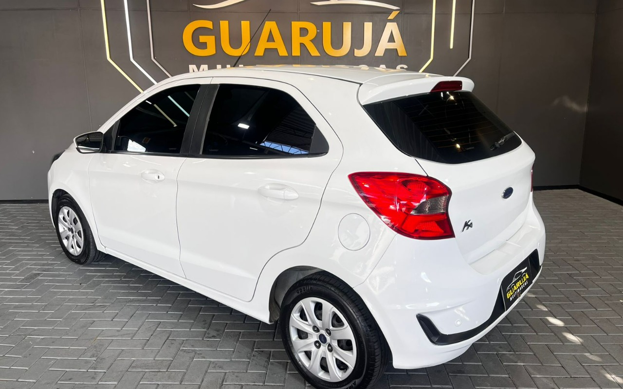 imagem-https://www.socarrao.com.br/sc-vehicle-images-prod/804693/1770642711621-Ni5qcGVn.jpeg