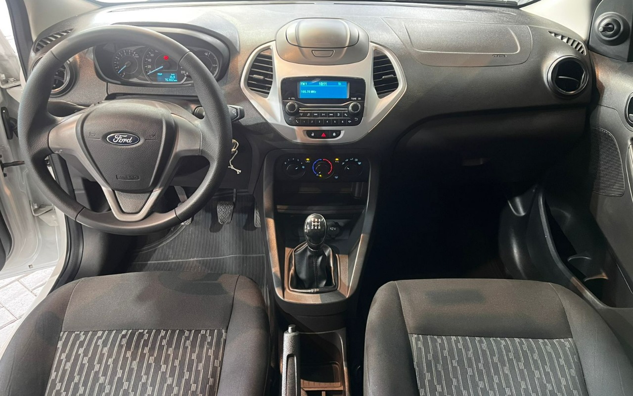 imagem-https://www.socarrao.com.br/sc-vehicle-images-prod/804693/1770642711707-Ny5qcGVn.jpeg