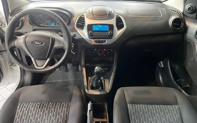 imagem-https://www.socarrao.com.br/sc-vehicle-images-prod/804693/1770642711707-Ny5qcGVn.jpeg