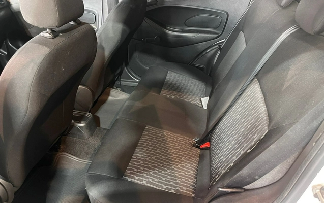 imagem-https://www.socarrao.com.br/sc-vehicle-images-prod/804693/1770642712322-MTEuanBlZw.jpeg