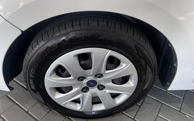 imagem-https://www.socarrao.com.br/sc-vehicle-images-prod/804693/1770642712428-MTIuanBlZw.jpeg