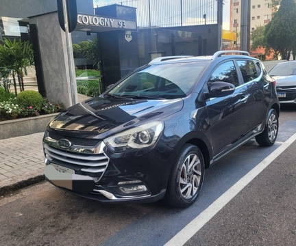Jac T40 1.6 16V 5p Aut. 2019 Preto — foto 1 de 3