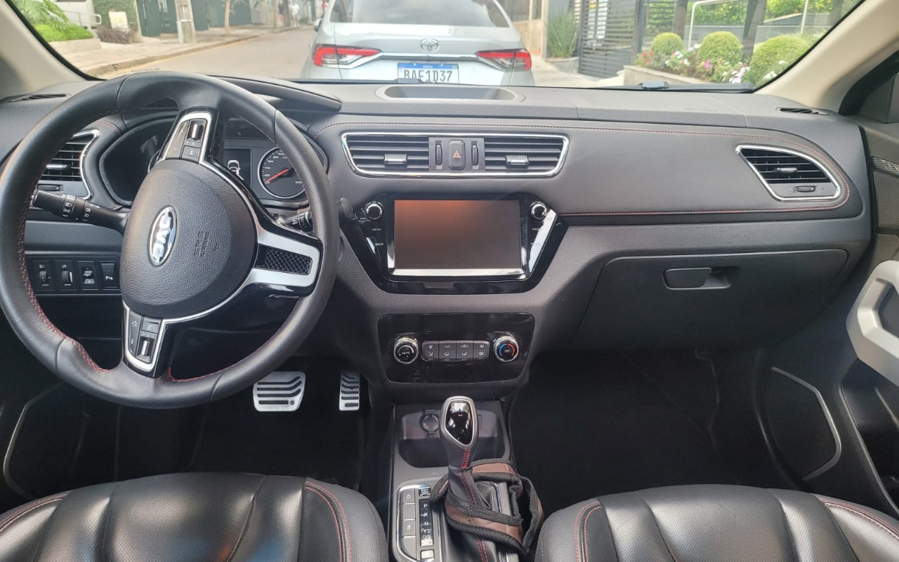 imagem-https://www.socarrao.com.br/sc-vehicle-images-prod/804765/1770644108730-V2hhdHNBcHAgSW1hZ2UgMjAyNi0wMi0wMSBhdCAxOC4yMi41OSAoMSkuanBlZw.jpeg