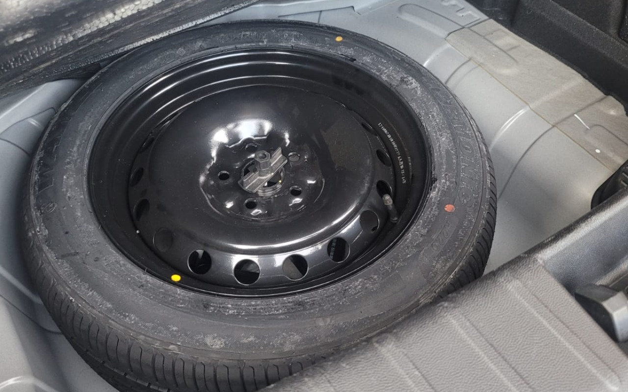 imagem-https://www.socarrao.com.br/sc-vehicle-images-prod/804765/1770644109274-V2hhdHNBcHAgSW1hZ2UgMjAyNi0wMi0wMSBhdCAxOC4yMy4wMCAoMSkuanBlZw.jpeg
