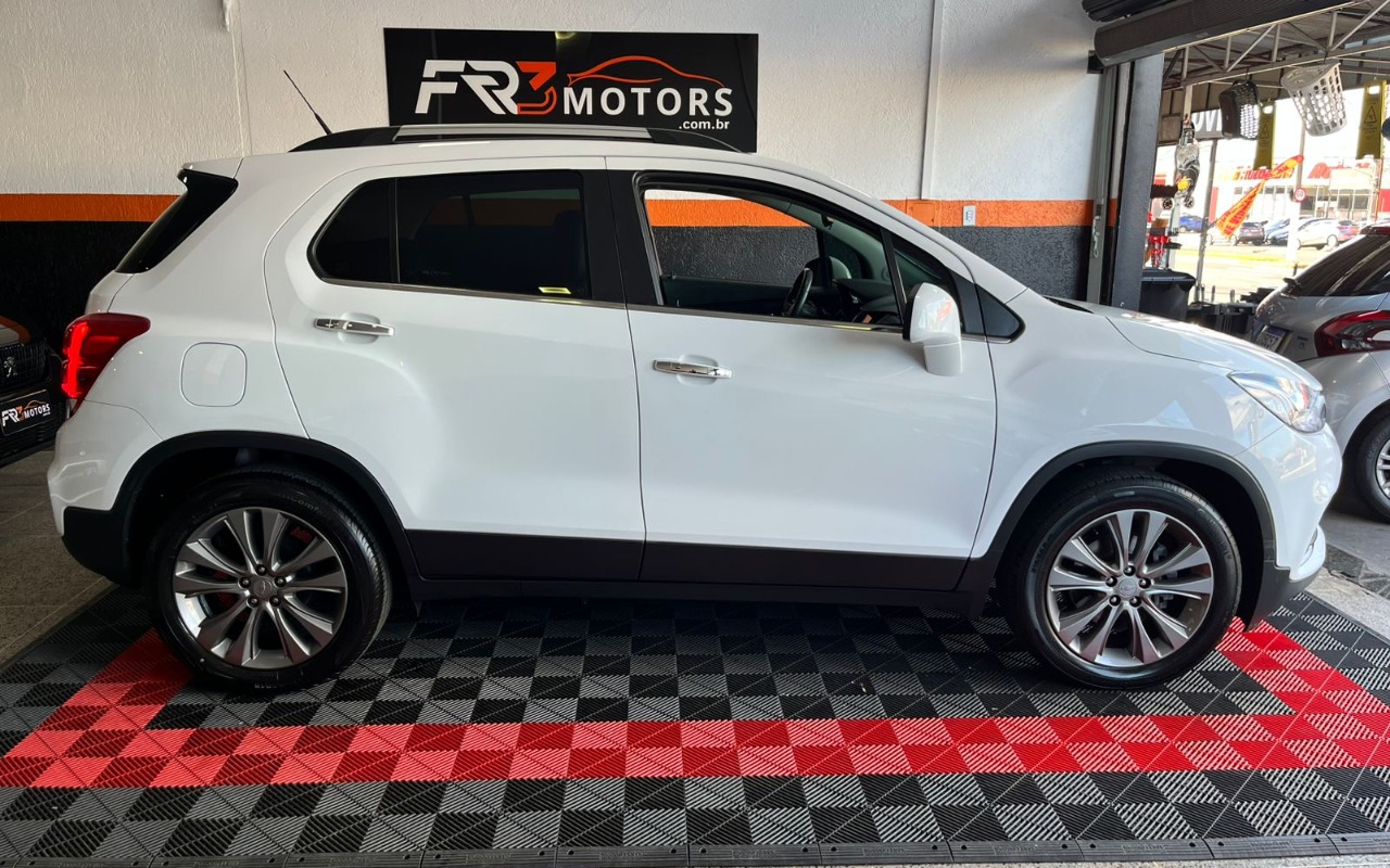 imagem-https://www.socarrao.com.br/sc-vehicle-images-prod/804855/1770644707125-V2hhdHNBcHAgSW1hZ2UgMjAyNi0wMi0wNCBhdCAxOC4yNC4yMSAoMykuanBlZw.jpeg