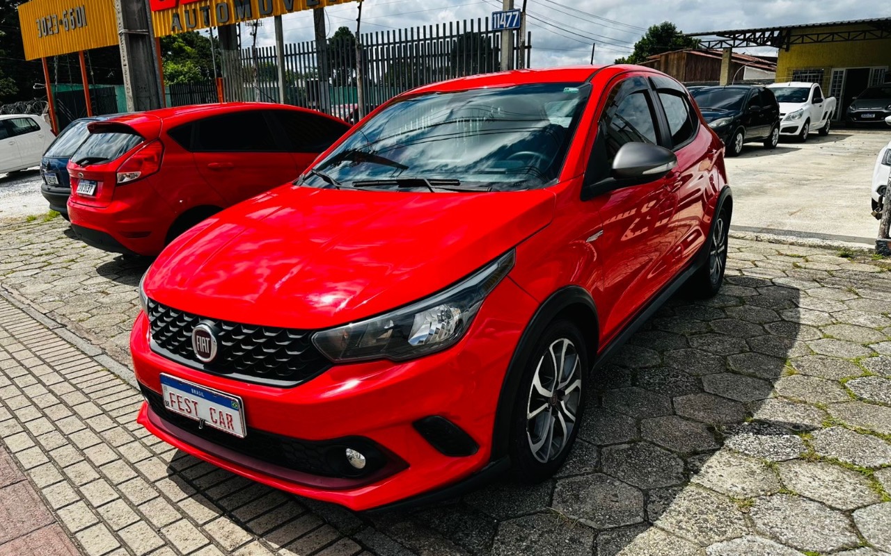Fiat Argo HGT 1.8 16V Flex Aut. na cor Vermelho em Pinhais / PR - 804993