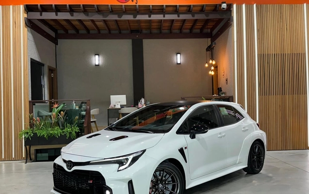 imagem-https://www.socarrao.com.br/sc-vehicle-images-prod/805197/1784296804124-vehicle_image_1770646973_ef7d048e768758673d3f97ebc8f3a7a2.jpeg