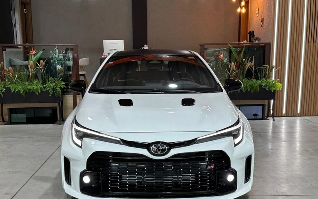 imagem-https://www.socarrao.com.br/sc-vehicle-images-prod/805197/1784296804126-vehicle_image_1770647402_df563368b88d04f23c9bf1b231661adf.jpeg