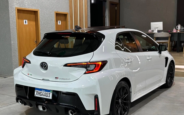 imagem-https://www.socarrao.com.br/sc-vehicle-images-prod/805197/1784296804132-vehicle_image_1770647414_851405d95ee3d31eb2132512f8dd9b29.jpeg