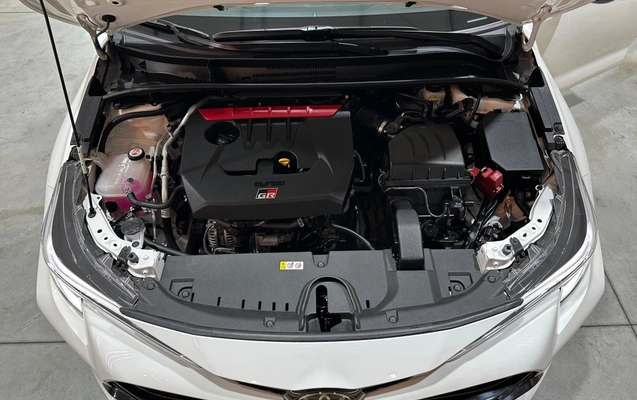 imagem-https://www.socarrao.com.br/sc-vehicle-images-prod/805197/1784296804134-vehicle_image_1770646984_151e2a7f58afe12ede72cfd7598176db.jpeg