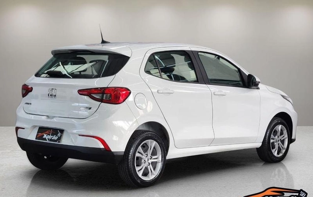 imagem-https://www.socarrao.com.br/sc-vehicle-images-prod/805211/1781284291277-7508614_9_B_61742a5b8d.jpeg