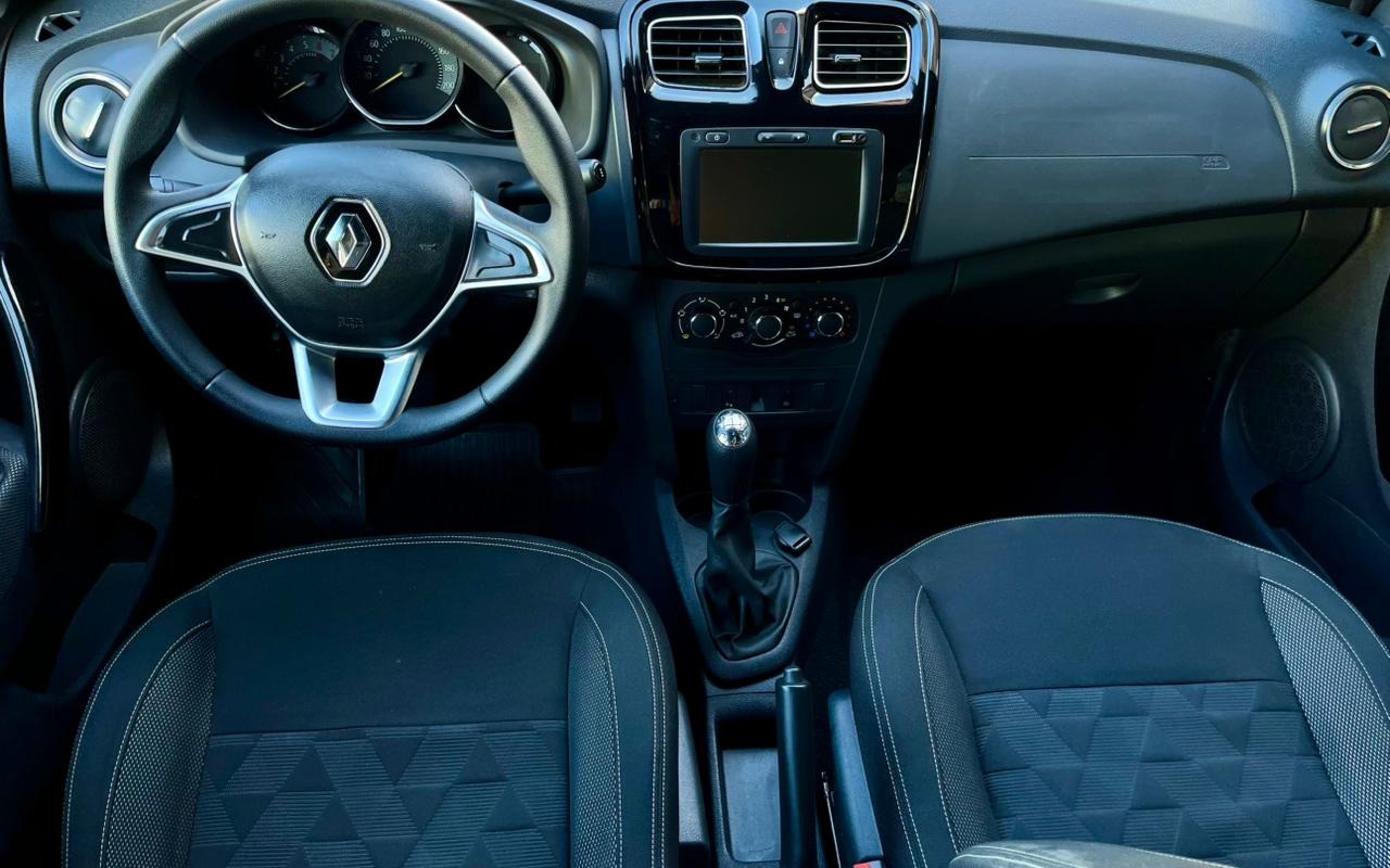 imagem-https://www.socarrao.com.br/sc-vehicle-images-prod/806015/1770656432785-V2hhdHNBcHAgSW1hZ2UgMjAyNi0wMi0wOSBhdCAxMS4xMy4xMCAoMikuanBlZw.jpeg