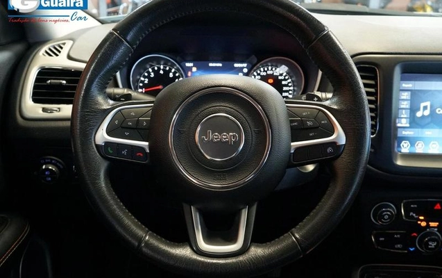 imagem-https://www.socarrao.com.br/sc-vehicle-images-prod/806098/1789567869559-7417006_11_B_ed7bdc54b1.jpeg