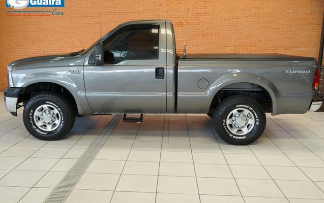 imagem-https://www.socarrao.com.br/sc-vehicle-images-prod/806172/1789141635177-7791168_18_B_b64aedb4d3.jpeg
