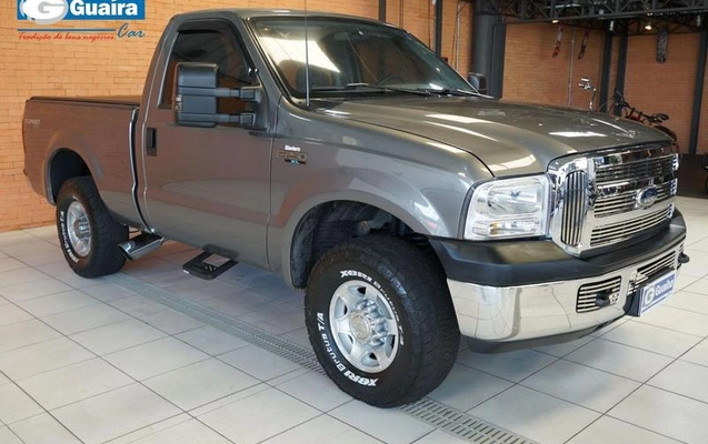imagem-https://www.socarrao.com.br/sc-vehicle-images-prod/806172/1789141635199-7791168_14_B_8b78925c86.jpeg