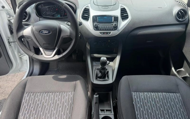 imagem-https://www.socarrao.com.br/sc-vehicle-images-prod/806435/1789671965011-7794376_2_B_482d700142.jpeg