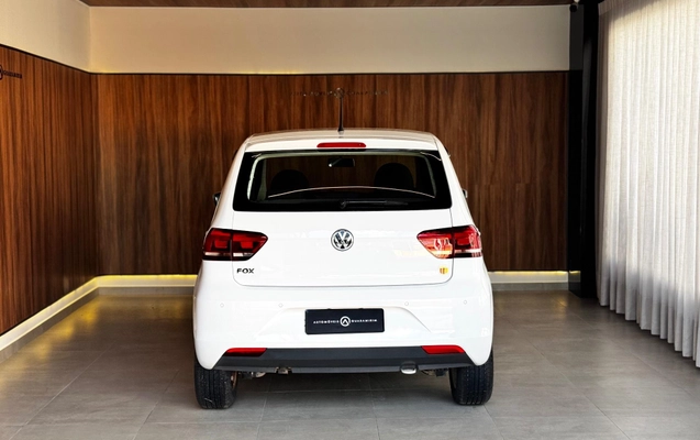 imagem-https://www.socarrao.com.br/sc-vehicle-images-prod/807211/1789755902334-9236fc801ef54a3eb9cc00873c961b03_1769265988362.jpeg