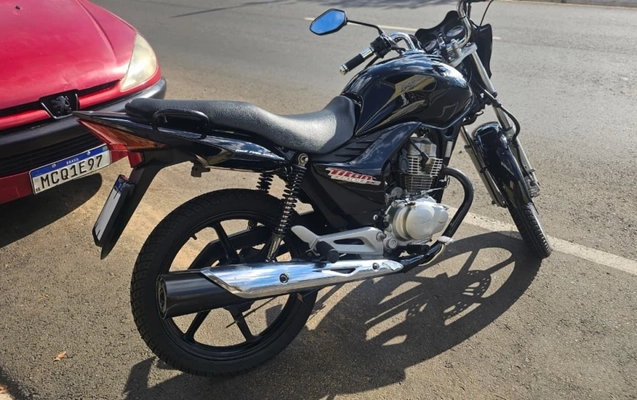 imagem-https://www.socarrao.com.br/sc-vehicle-images-prod/808235/1787090055290-MCM2IrtibpIyrFJ33GvFcm4IG2VCpQFl.jpg