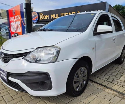Toyota Etios 2018 Branco — foto 1 de 3