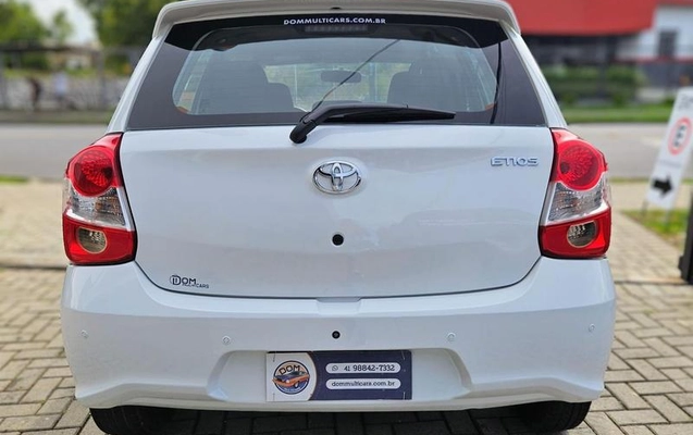 imagem-https://www.socarrao.com.br/sc-vehicle-images-prod/808302/1788382009144-7771047_4_B_5dbcca5a05.jpeg