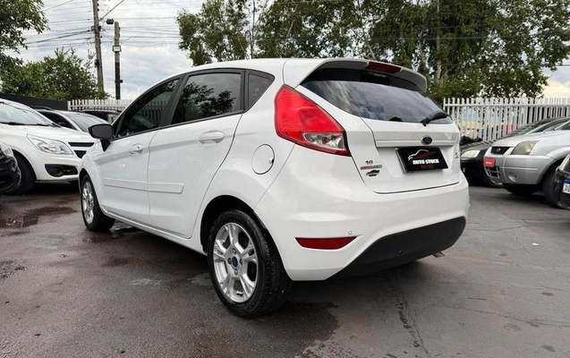 imagem-https://www.socarrao.com.br/sc-vehicle-images-prod/808341/1785446573294-7785170_6_B_dfa11e5ea8.jpeg