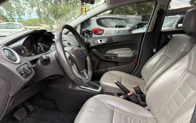 imagem-https://www.socarrao.com.br/sc-vehicle-images-prod/808341/1785446573298-7785170_5_B_c3c25d8d98.jpeg