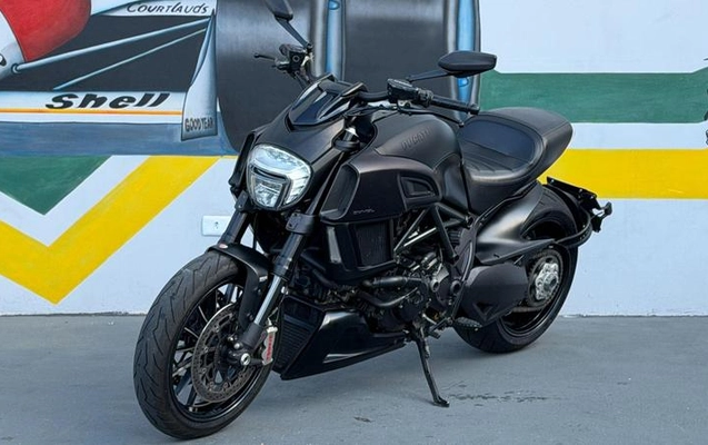 imagem-https://www.socarrao.com.br/sc-vehicle-images-prod/808380/1786807097537-7788162_1_B_80a839d05c.jpeg