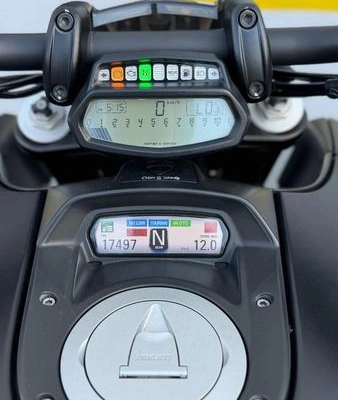 imagem-https://www.socarrao.com.br/sc-vehicle-images-prod/808380/1786807097547-7788162_8_B_5527d9f0d4.jpeg
