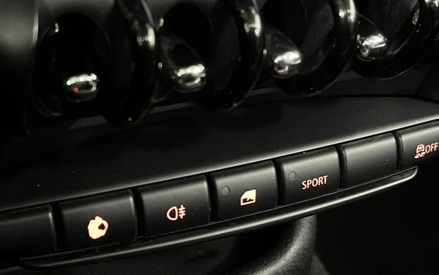 imagem-https://www.socarrao.com.br/sc-vehicle-images-prod/808680/1789151579136-4514955_1_B_7b094f2808.jpeg