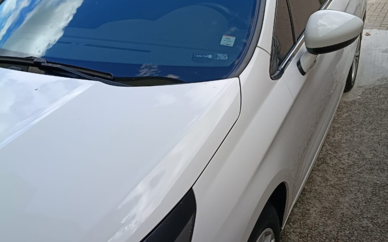 imagem-https://www.socarrao.com.br/sc-vehicle-images-prod/808843/1770688366357-SU1HLTIwMjUxMjI3LVdBMDAyMS5qcGc.jpg