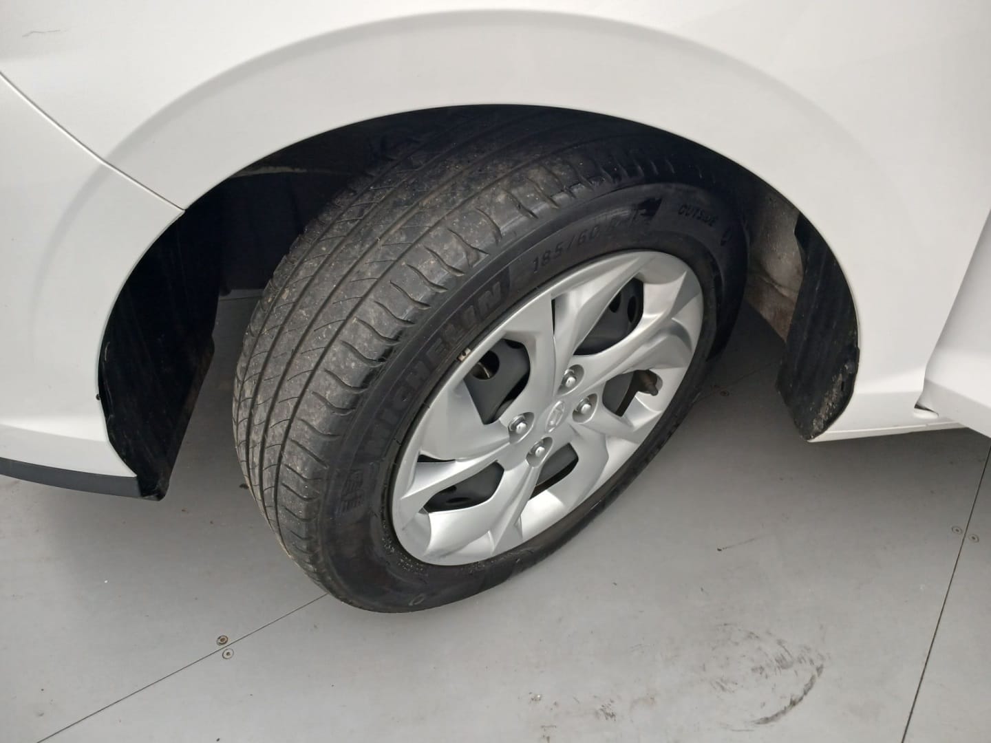 imagem-https://www.socarrao.com.br/sc-vehicle-images-prod/8106/1769987885972-7165507OR_1765952163_5_530.jpg