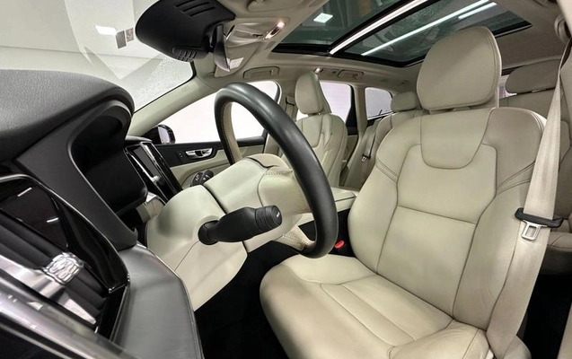 imagem-https://www.socarrao.com.br/sc-vehicle-images-prod/811169/1790269599988-7796568_9_B_89608163a7.jpeg