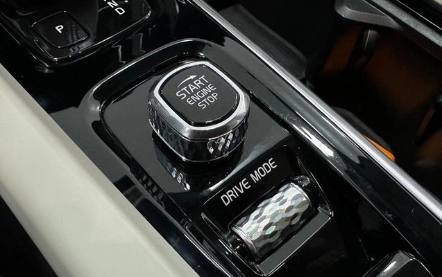 imagem-https://www.socarrao.com.br/sc-vehicle-images-prod/811169/1790269600002-7796568_12_B_2e2ca35f8e.jpeg