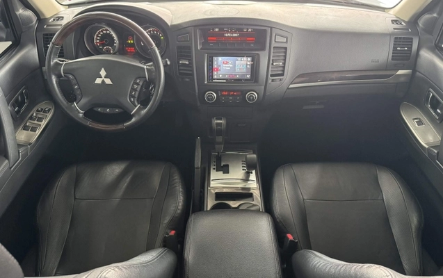 imagem-https://www.socarrao.com.br/sc-vehicle-images-prod/811397/1788293589275-N4mJmTIrxpZD5jAJlzXrrQTplQgBVtybOzPt.jpg